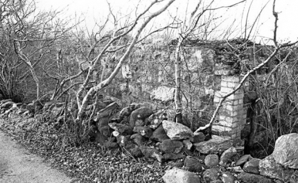 The station from the roadway in 1985